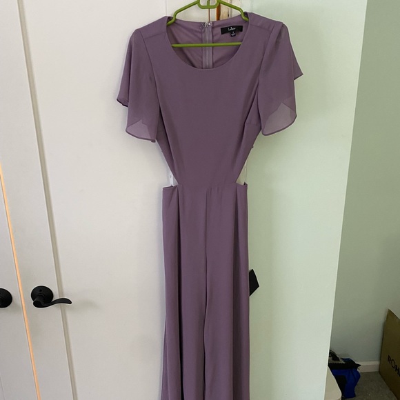 Lulu’s Dusty Purple Flutter Sleeve Jumpsuit - Picture 2 of 5